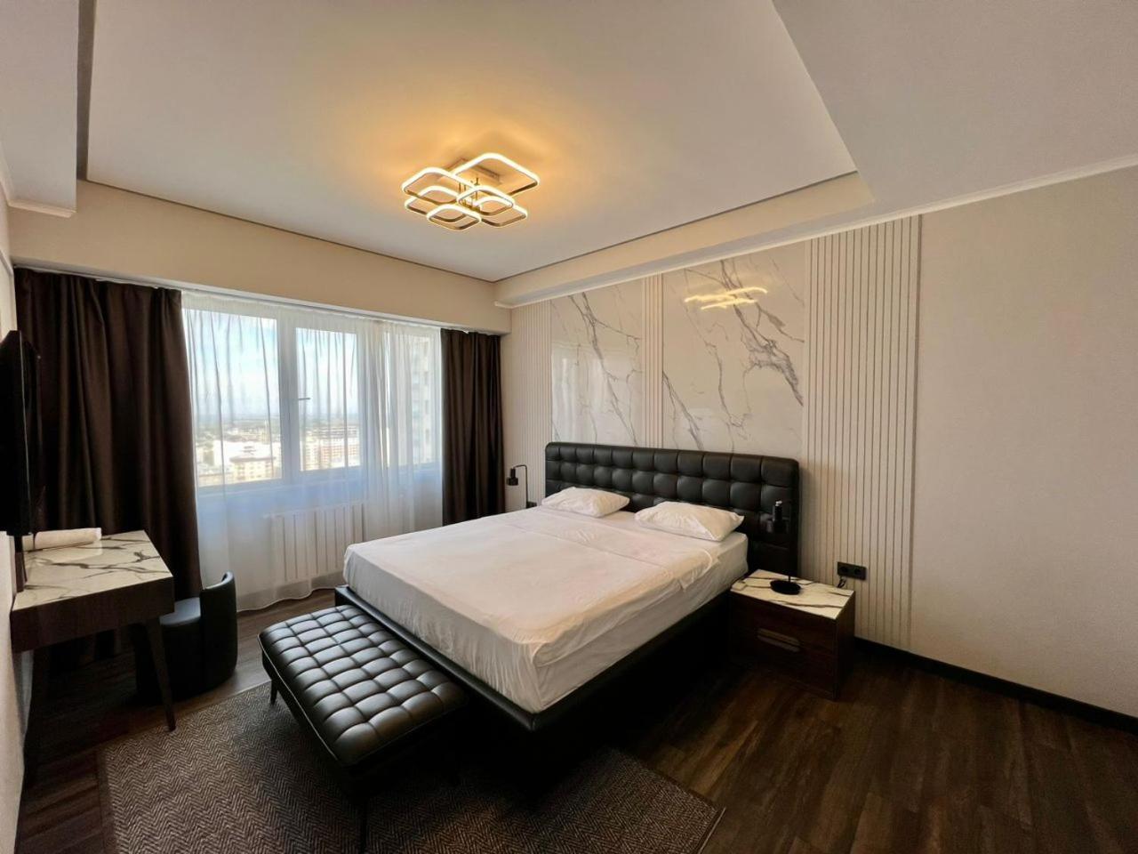 Bishkek Park Residence エクステリア 写真