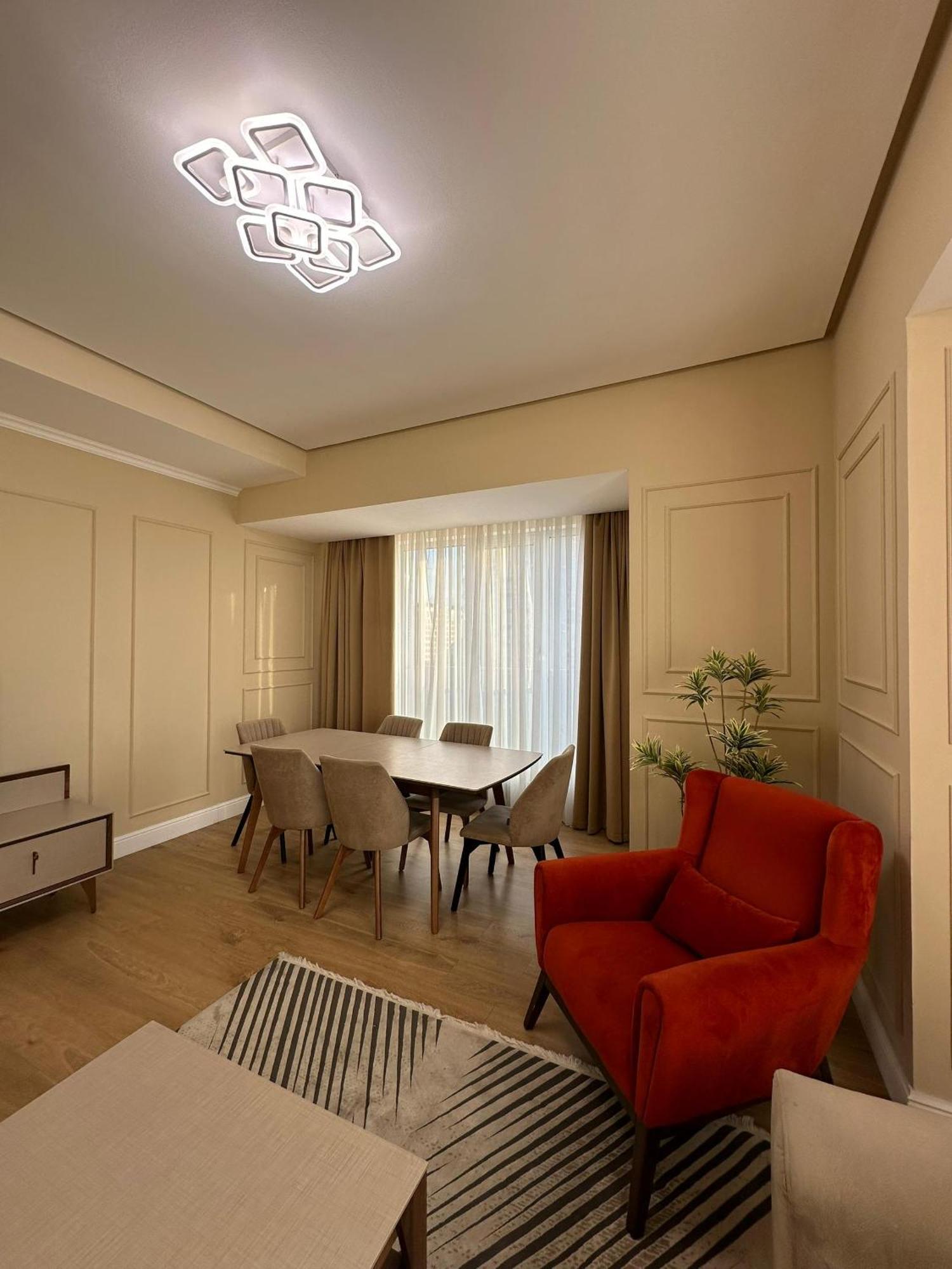 Bishkek Park Residence エクステリア 写真