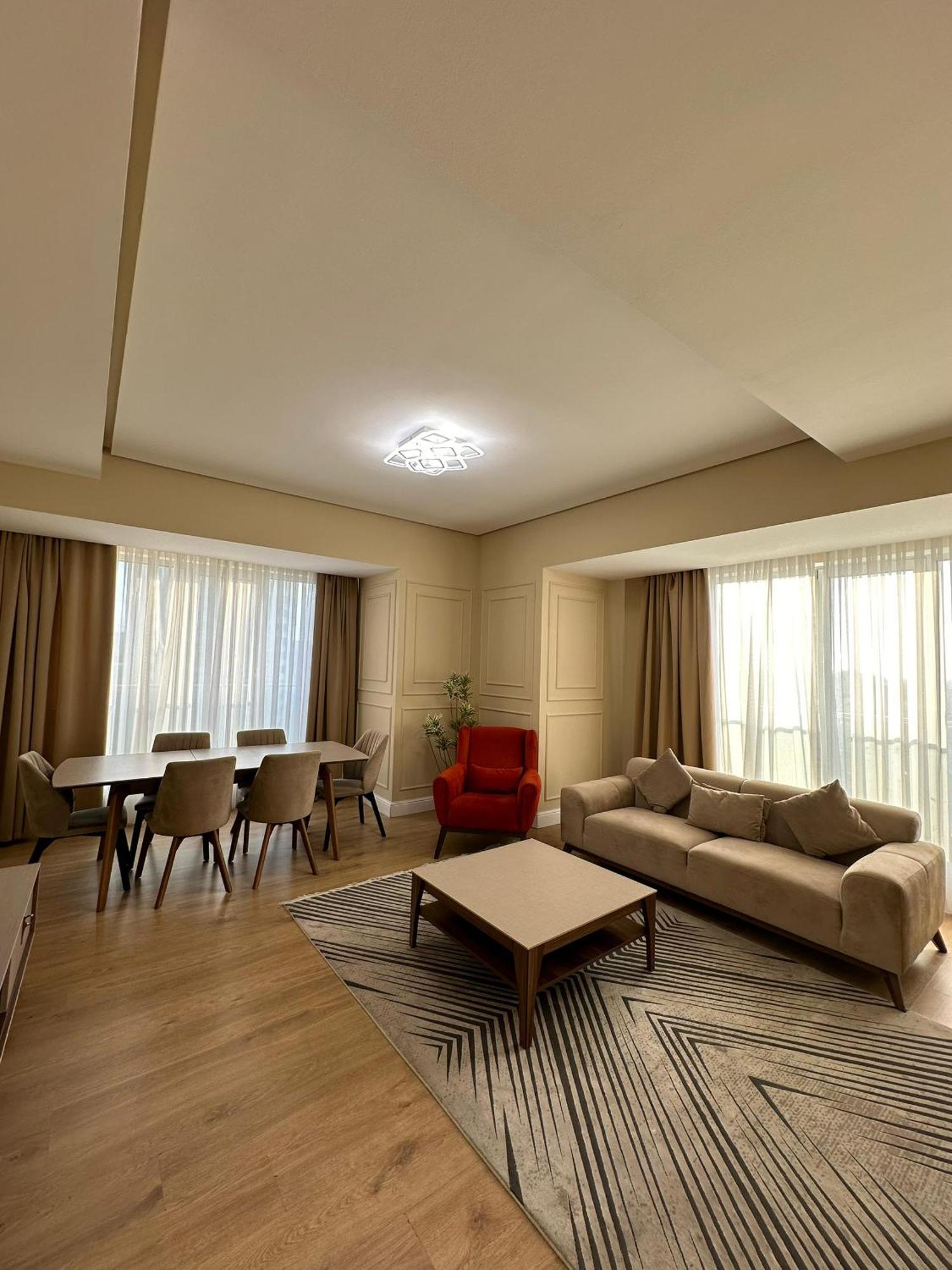 Bishkek Park Residence エクステリア 写真